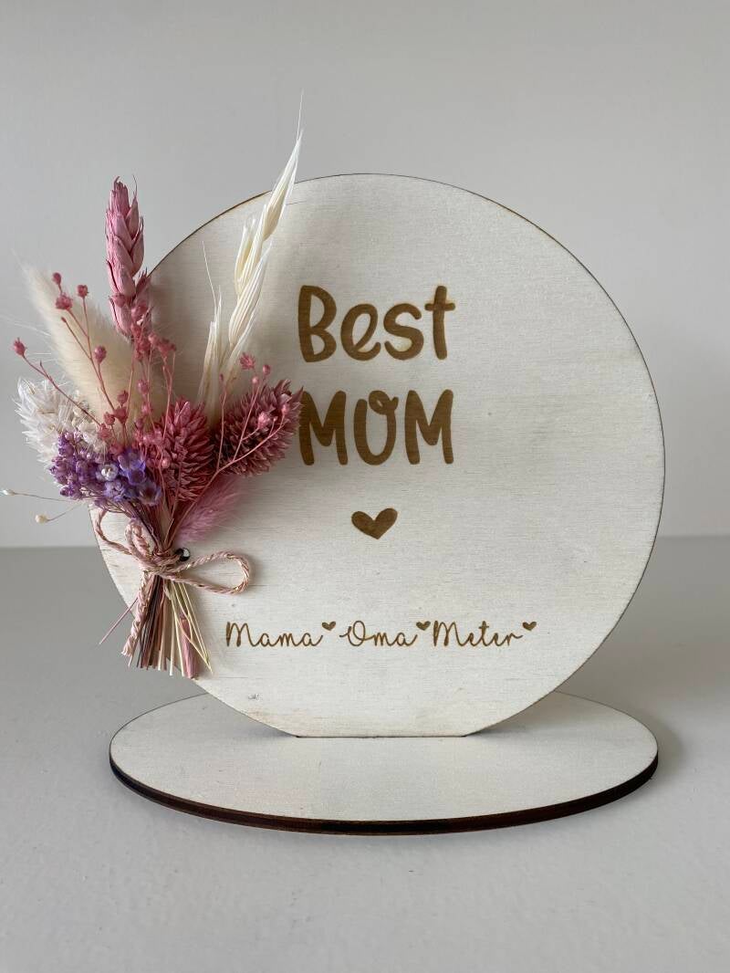 Naambordje Mom